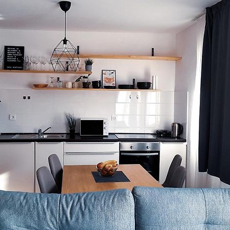 Anica Apartments Funtana Habitación foto